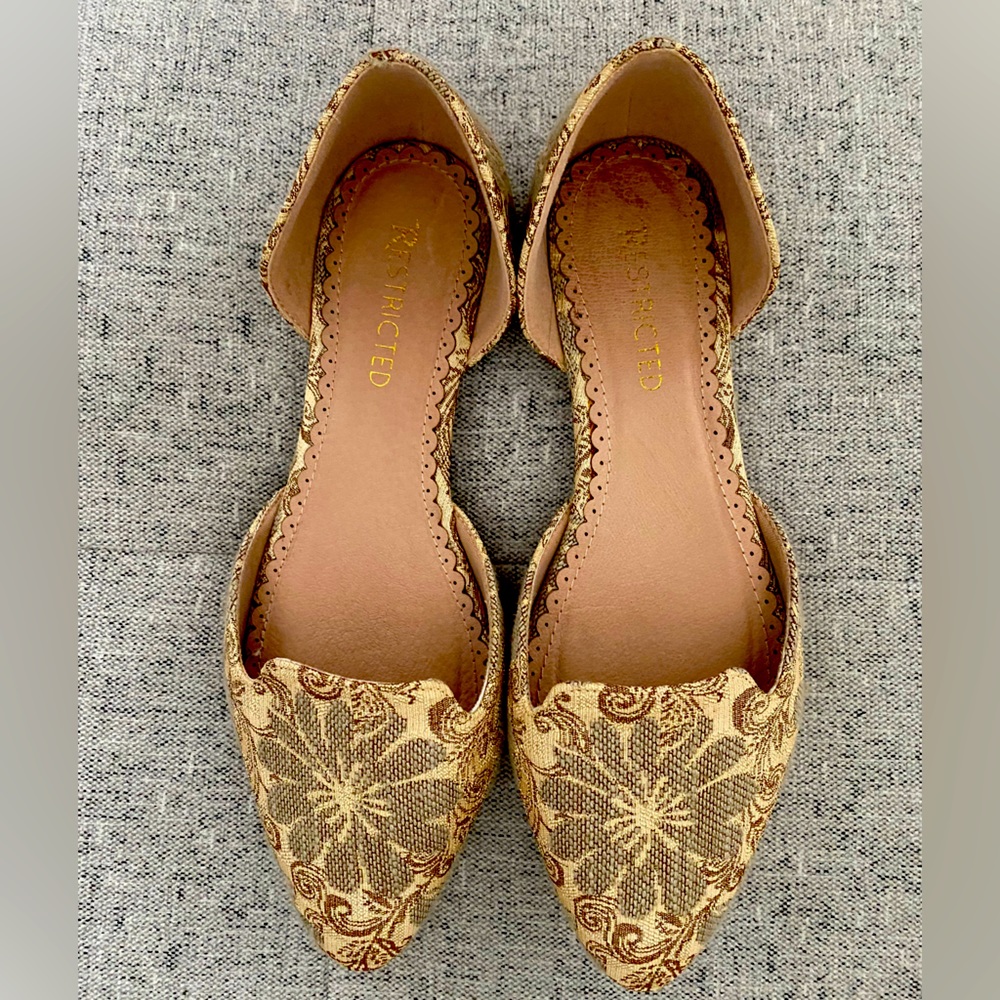 Gorgeous flats